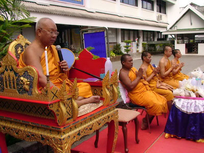 ฮือฮา! โรงเรียนต้นแบบศีลธรรมปลูกฝังธรรมะนักเรียน
